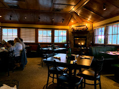 Restaurant near Smoky View Inn